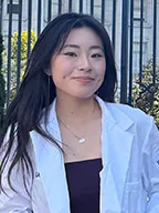 Vivian Lee headshot